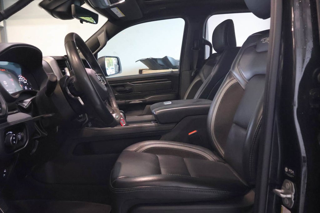 2022 Ram 1500 TRX + 4X4 + CREW CAB + V8 HEMI 6.2L in Terrebonne, Quebec - 10 - w1024h768px