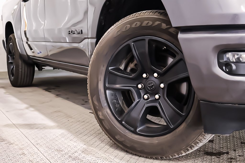 Ram 1500 SPORT GT + 4X4 + CREW CAB + V8 HEMI 5.7L 2023 à Terrebonne, Québec - 9 - w1024h768px