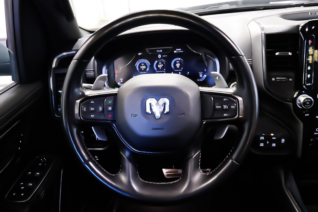 Ram 1500 SPORT GT + 4X4 + CREW CAB + V8 HEMI 5.7L 2023 à Terrebonne, Québec - 14 - w1024h768px