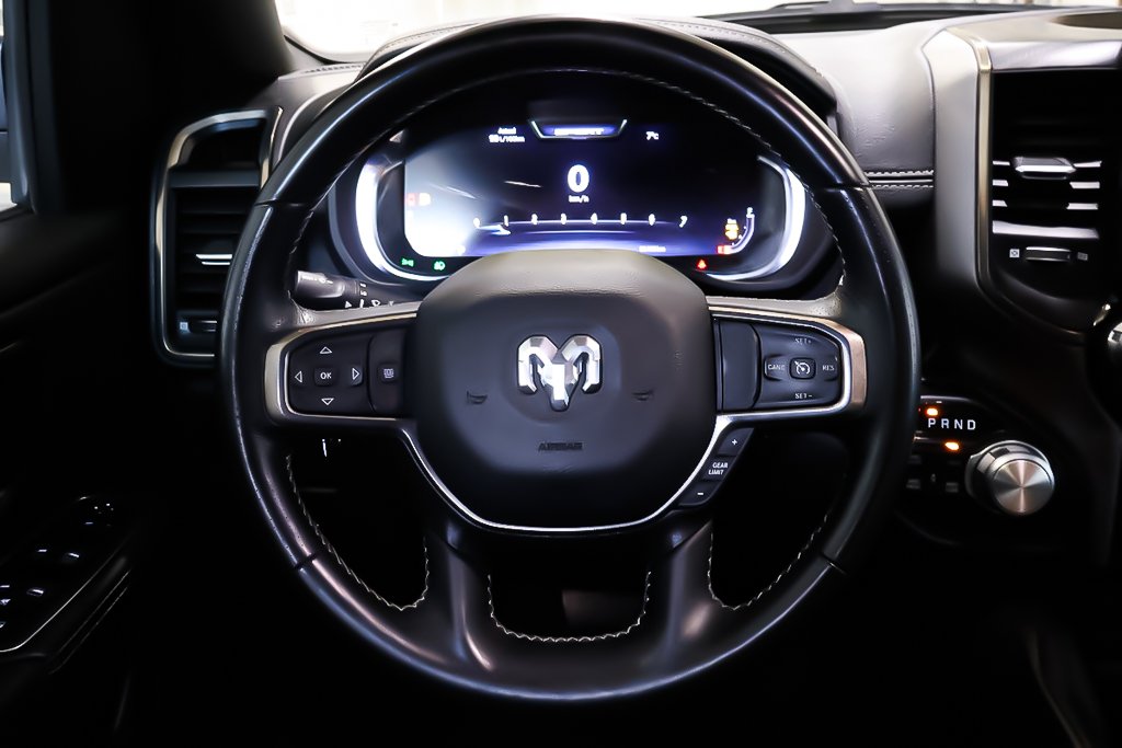 Ram 1500 SPORT 4X4 + CREW CAB + V8 HEMI 5.7L 2023 à Terrebonne, Québec - 14 - w1024h768px