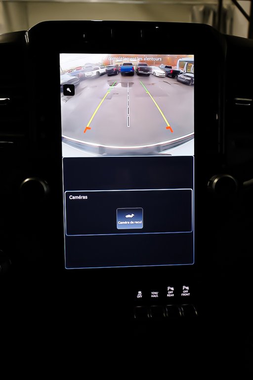 Ram 1500 SPORT 4X4 + CREW CAB + V8 HEMI 5.7L 2023 à Terrebonne, Québec - 22 - w1024h768px