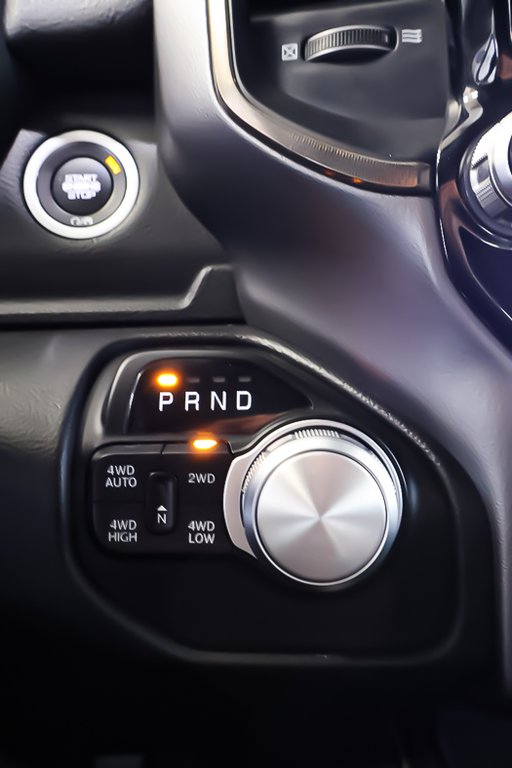 2023 Ram 1500 SPORT + 4X4 CREW CAB + V8 HEMI 5.7L in Terrebonne, Quebec - 15 - w1024h768px