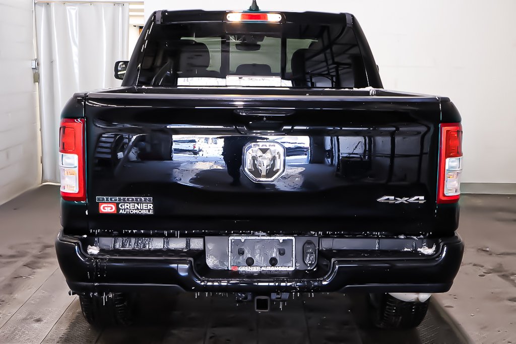 Ram 1500 BIG HORN + CREW CAB + 4X4 + ALLURE SPORT 2023 à Terrebonne, Québec - 16 - w1024h768px