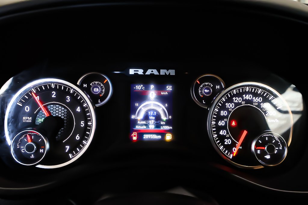 Ram 1500 BIG HORN + CREW CAB + 4X4 + ALLURE SPORT 2023 à Terrebonne, Québec - 25 - w1024h768px