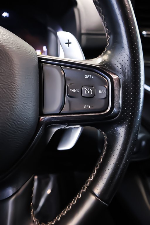 Ram 1500 SPORT GT + 4X4 + CREW CAB + V8 HEMI 5.7L 2023 à Terrebonne, Québec - 17 - w1024h768px