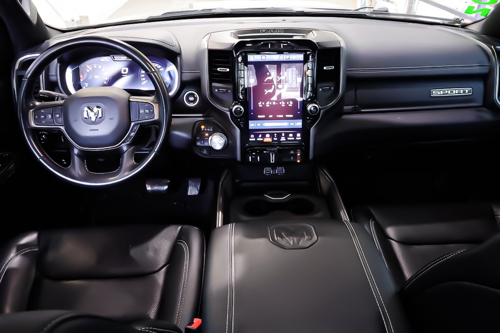 2023 Ram 1500 SPORT + 4X4 CREW CAB + NIGHT EDITION in Terrebonne, Quebec - 14 - w1024h768px