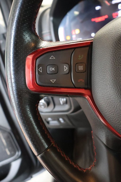 2023 Ram 1500 REBEL + 4X4 + CREW CAB + V8 HEMI 5.7L in Terrebonne, Quebec - 11 - w1024h768px