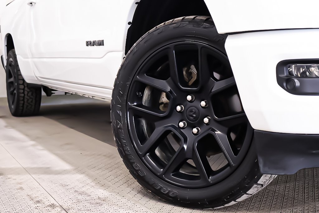 Ram 1500 SPORT + 4X4 + EDITION NUIT + V8 HEMI + CREW CAB + 2024 à Terrebonne, Québec - 9 - w1024h768px