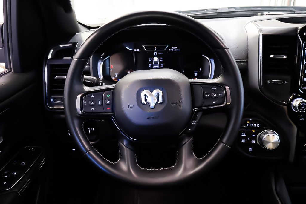 Ram 1500 SPORT + 4X4 + EDITION NUIT + V8 HEMI + CREW CAB + 2024 à Terrebonne, Québec - 14 - w1024h768px