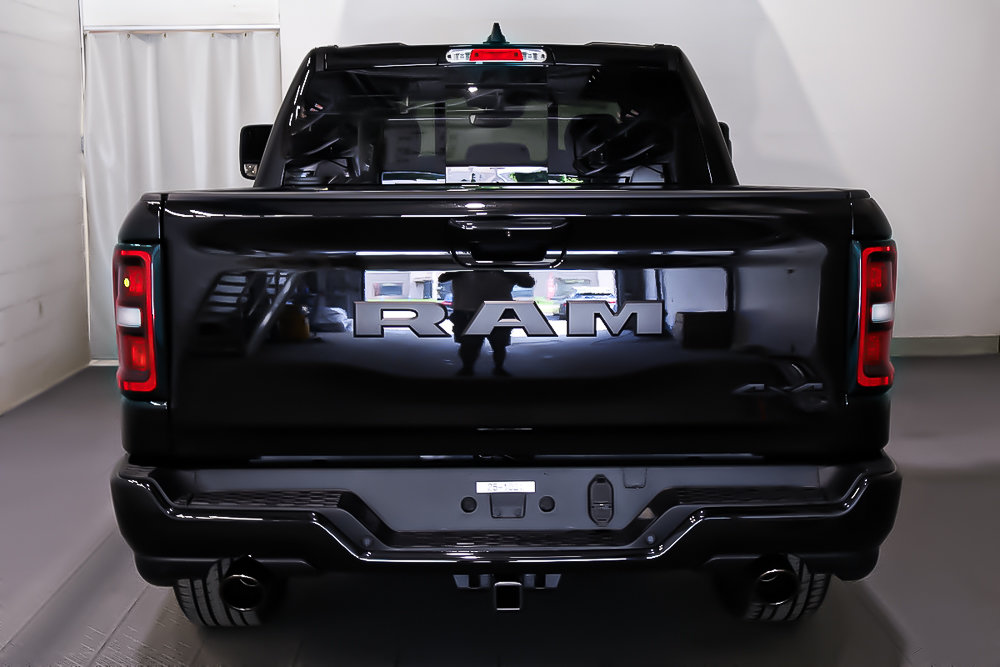 2025 Ram 1500 TRADESMAN in Terrebonne, Quebec - 5 - w1024h768px