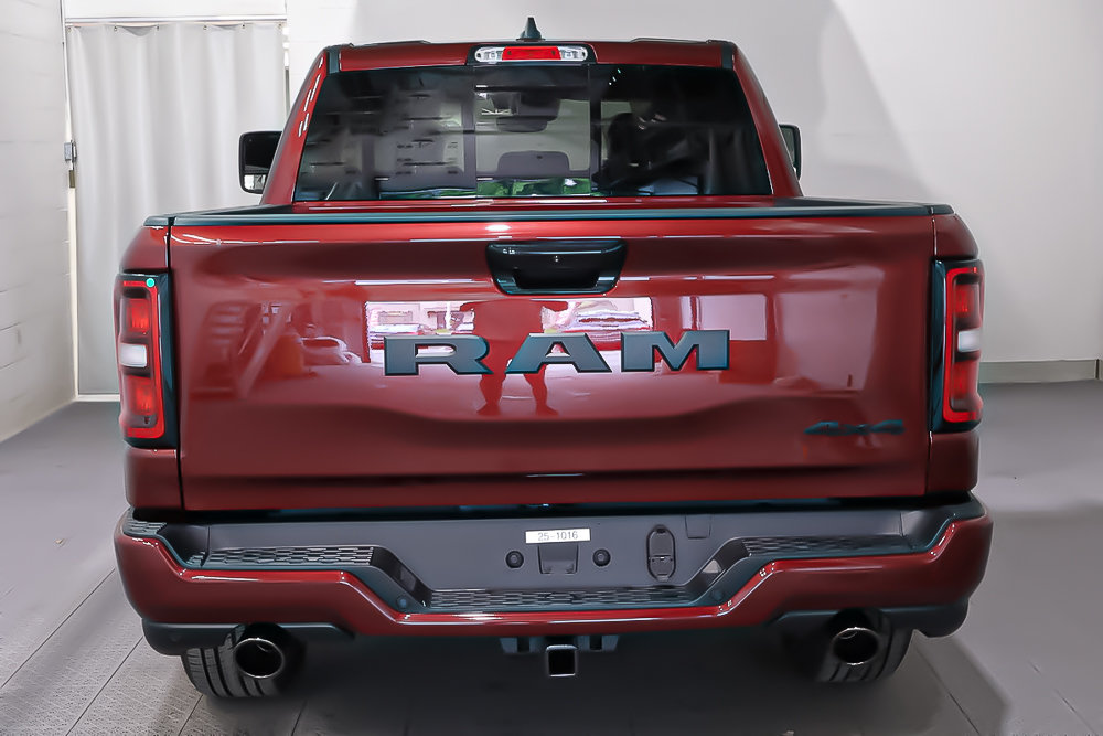 2025 Ram 1500 TRADESMAN in Terrebonne, Quebec - 5 - w1024h768px