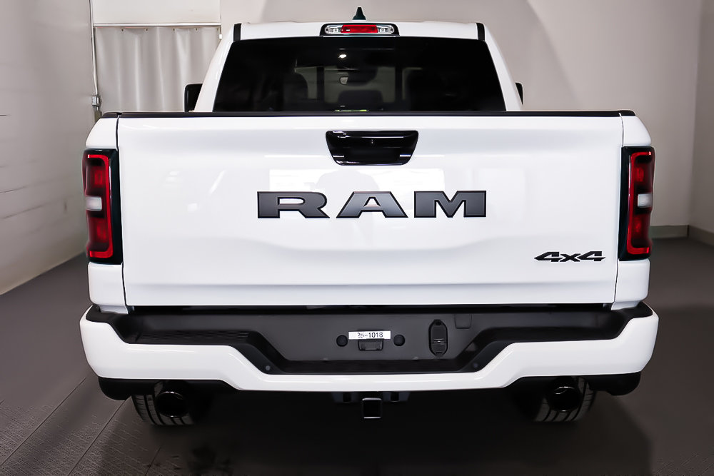 2025 Ram 1500 TRADESMAN in Terrebonne, Quebec - 5 - w1024h768px