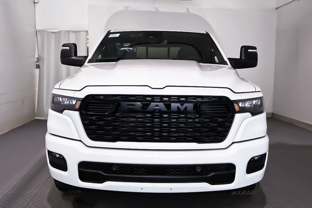 2025 Ram 1500 TRADESMAN in Terrebonne, Quebec - 2 - w1024h768px