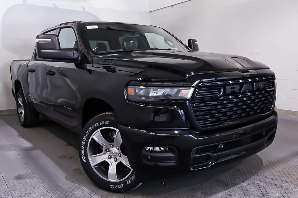 2025 Ram 1500 TRADESMAN in Terrebonne, Quebec - 1 - w1024h768px