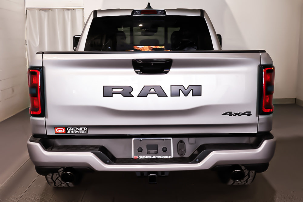 2025 Ram 1500 TRADESMAN in Terrebonne, Quebec - 4 - w1024h768px