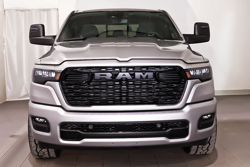 2025 Ram 1500 TRADESMAN in Terrebonne, Quebec - 2 - w1024h768px