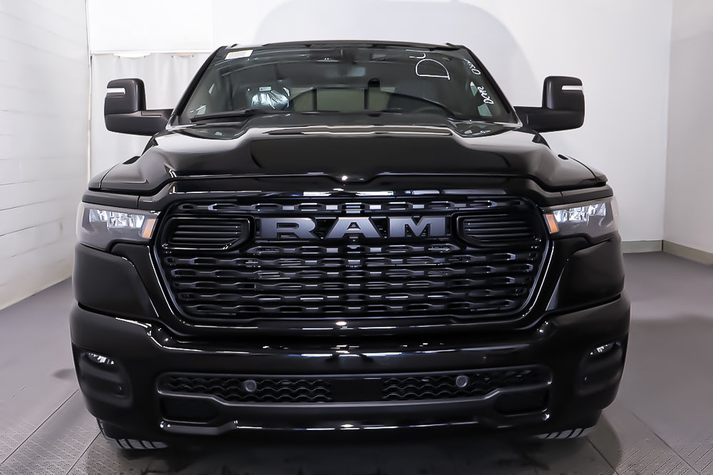 2025 Ram 1500 TRADESMAN in Terrebonne, Quebec - 2 - w1024h768px