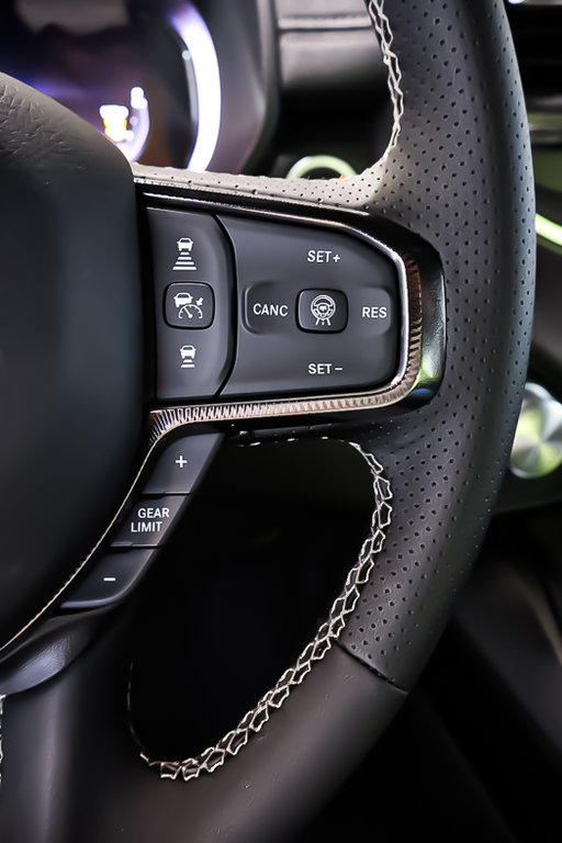 2025 Ram 1500 SPORT in Terrebonne, Quebec - 11 - w1024h768px