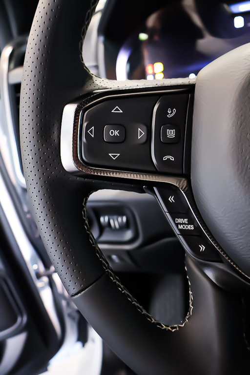 2025 Ram 1500 SPORT in Terrebonne, Quebec - 10 - w1024h768px