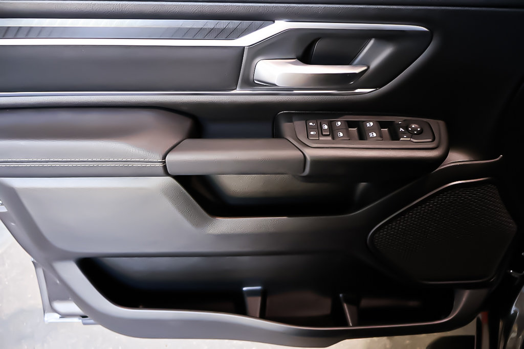 Ram 1500 BIG HORN 2025 à Terrebonne, Québec - 21 - w1024h768px