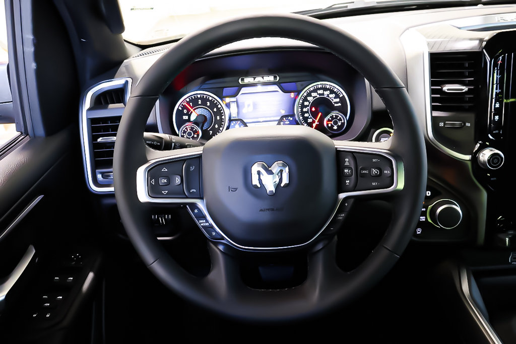 Ram 1500 BIG HORN 2025 à Terrebonne, Québec - 11 - w1024h768px
