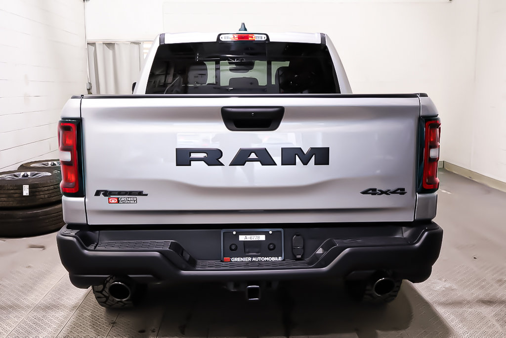 Ram 1500 REBEL + 4X4 + CREW CAB 2025 à Terrebonne, Québec - 6 - w1024h768px