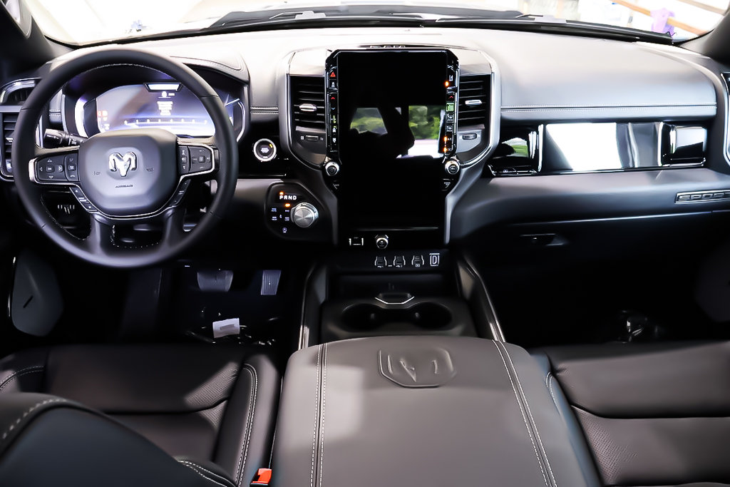 Ram 1500 SPORT 2025 à Terrebonne, Québec - 11 - w1024h768px