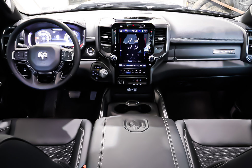 2025 Ram 1500 SPORT in Terrebonne, Quebec - 9 - w1024h768px