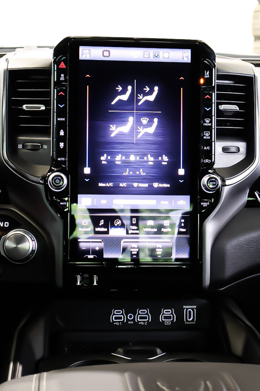 2025 Ram 1500 SPORT in Terrebonne, Quebec - 16 - w1024h768px