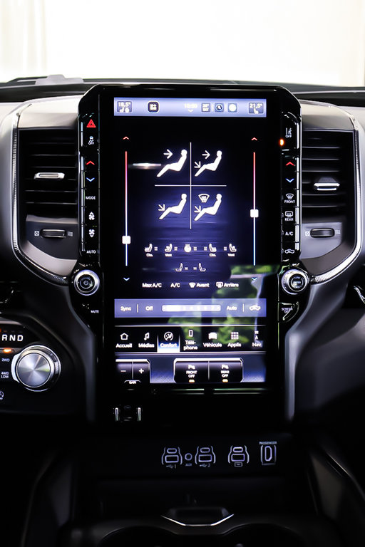2025 Ram 1500 SPORT in Terrebonne, Quebec - 16 - w1024h768px