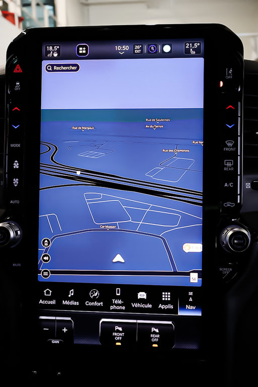 2025 Ram 1500 SPORT in Terrebonne, Quebec - 18 - w1024h768px