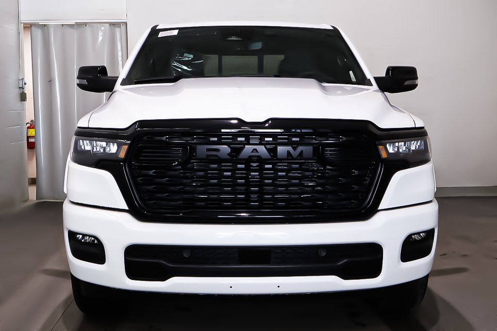 2025 Ram 1500 BIG HORN in Terrebonne, Quebec - 2 - w1024h768px