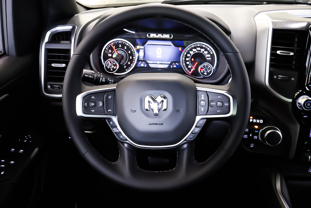 Ram 1500 BIG HORN 2025 à Terrebonne, Québec - 11 - w1024h768px