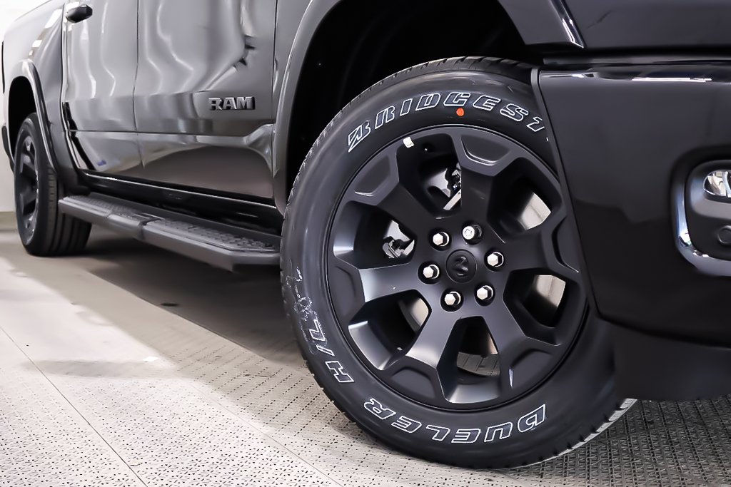 2025 Ram 1500 BIG HORN in Terrebonne, Quebec - 7 - w1024h768px