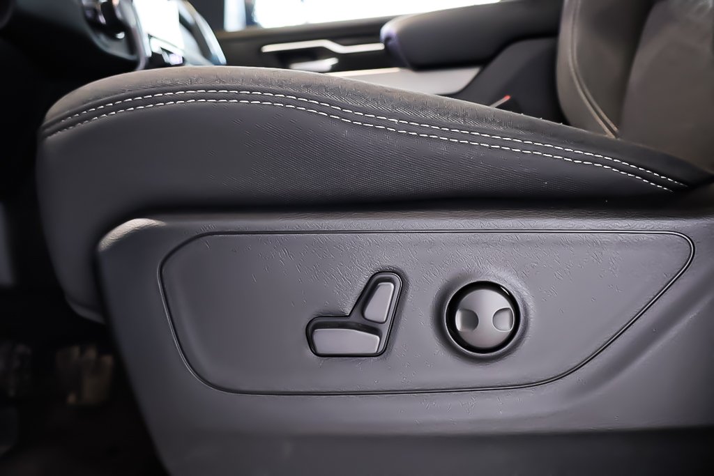 Ram 1500 BIG HORN 2025 à Terrebonne, Québec - 9 - w1024h768px
