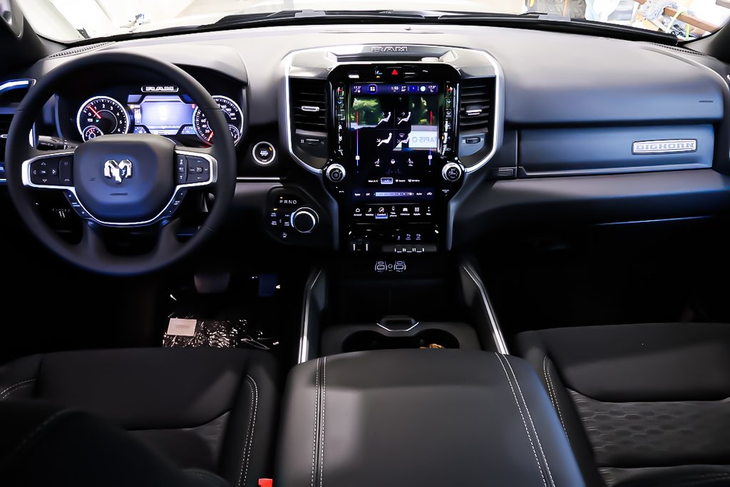 2025 Ram 1500 BIG HORN in Terrebonne, Quebec - 10 - w1024h768px