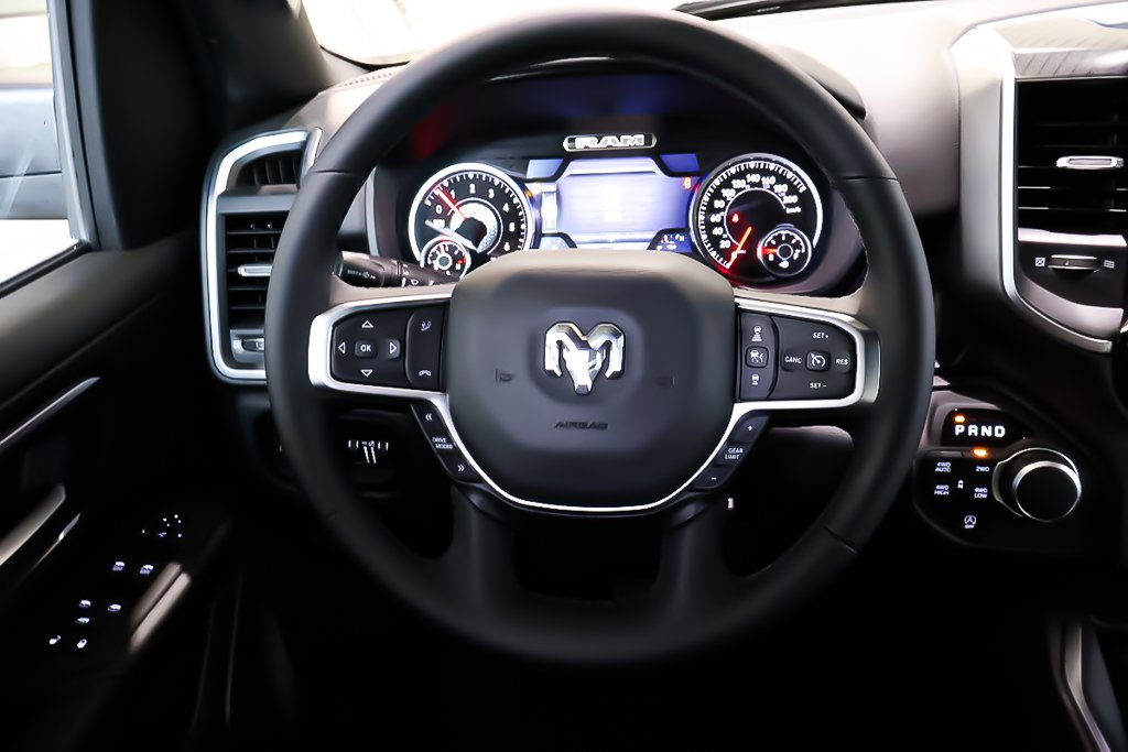 Ram 1500 BIG HORN 2025 à Terrebonne, Québec - 11 - w1024h768px