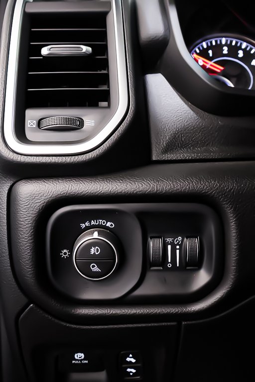 2025 Ram 1500 BIG HORN in Terrebonne, Quebec - 20 - w1024h768px