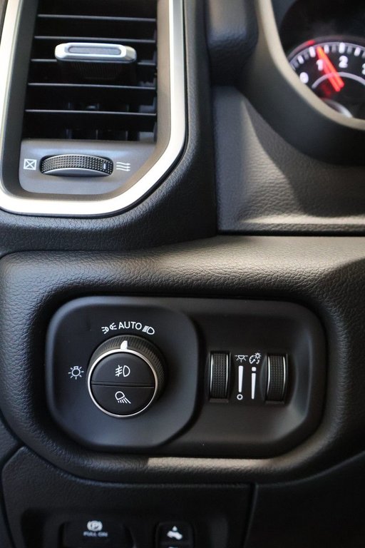 2025 Ram 1500 BIG HORN in Terrebonne, Quebec - 20 - w1024h768px