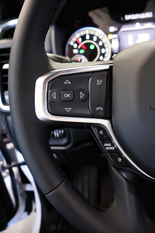 Ram 1500 BIG HORN 2025 à Terrebonne, Québec - 12 - w1024h768px