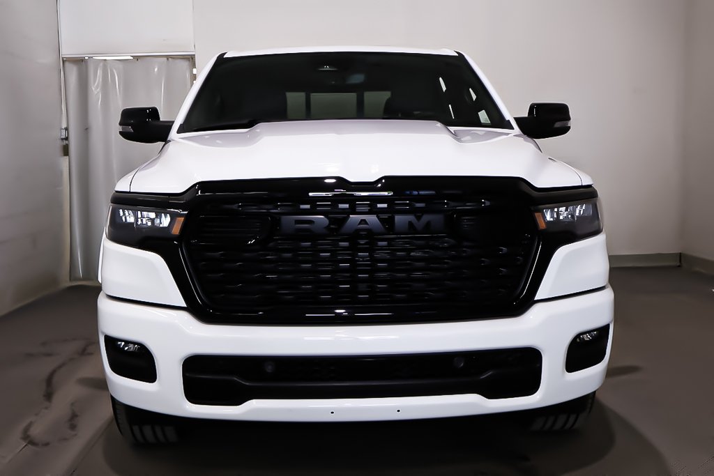 Ram 1500 BIG HORN 2025 à Terrebonne, Québec - 2 - w1024h768px