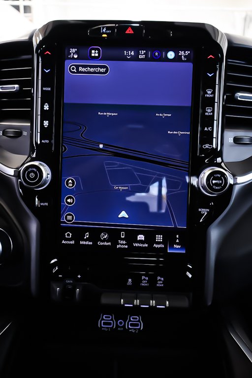 2025 Ram 1500 BIG HORN in Terrebonne, Quebec - 18 - w1024h768px