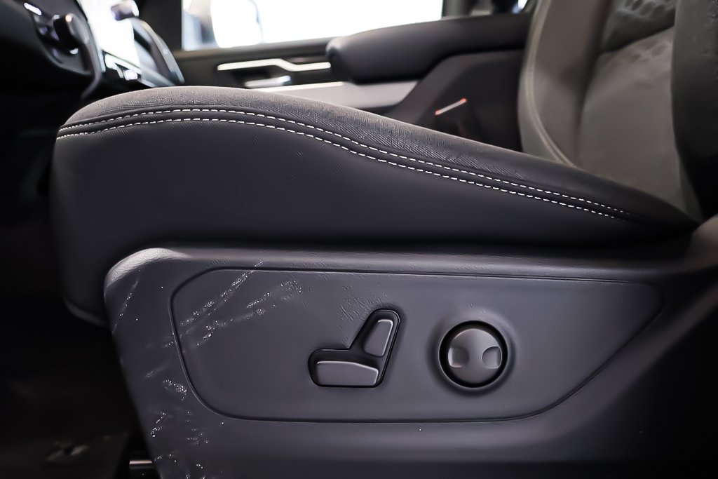 2025 Ram 1500 BIG HORN in Terrebonne, Quebec - 9 - w1024h768px