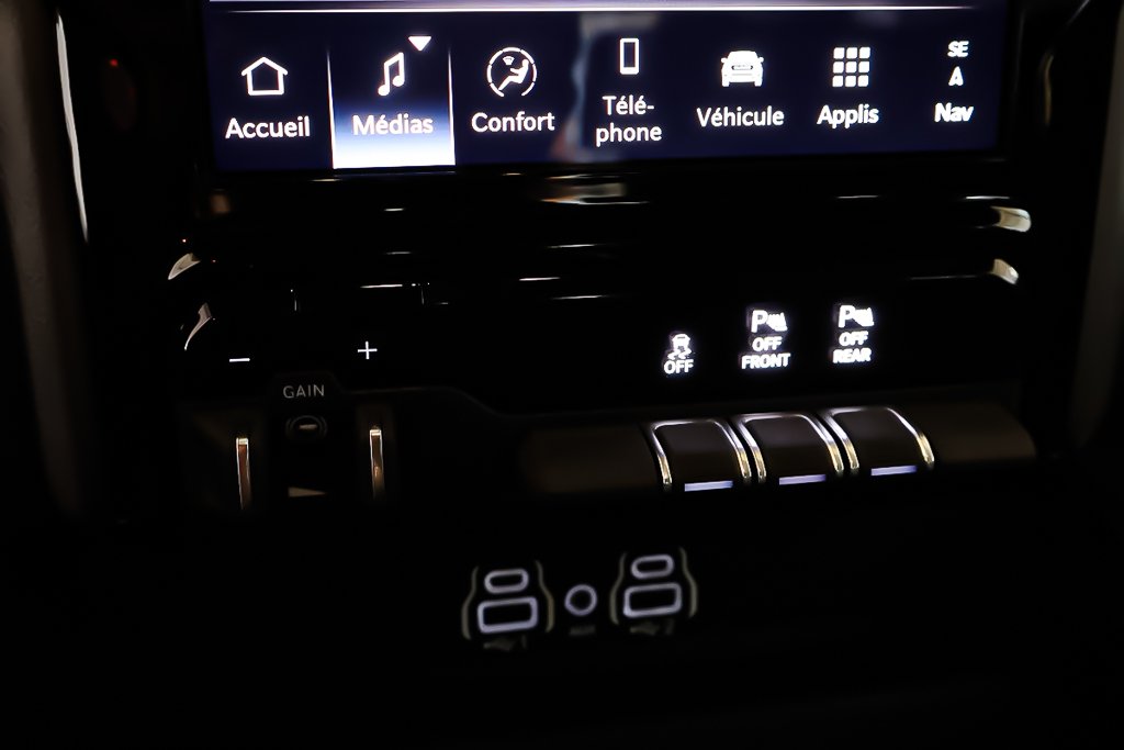 2025 Ram 1500 BIG HORN in Terrebonne, Quebec - 18 - w1024h768px