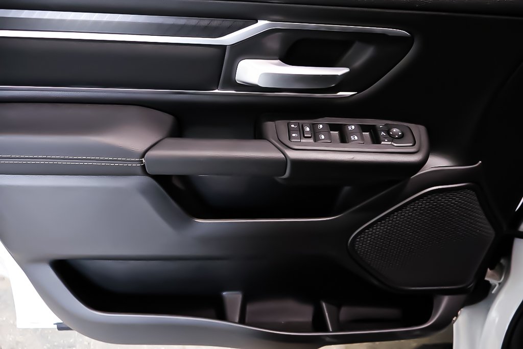 2025 Ram 1500 BIG HORN in Terrebonne, Quebec - 20 - w1024h768px