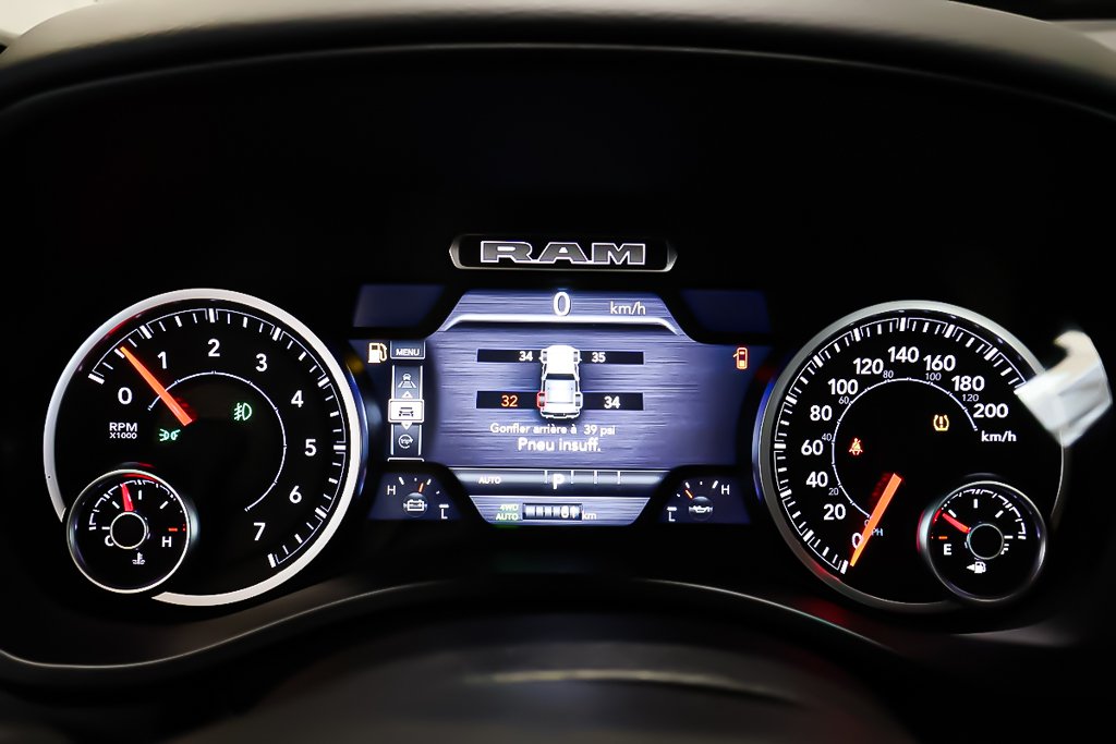 Ram 1500 BIG HORN 2025 à Terrebonne, Québec - 14 - w1024h768px