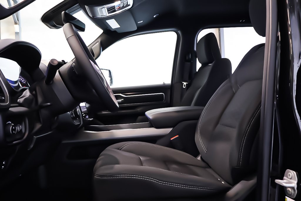 Ram 1500 BIG HORN 2025 à Terrebonne, Québec - 8 - w1024h768px