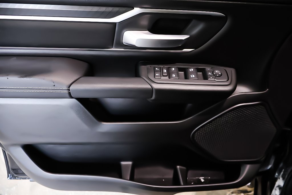 Ram 1500 BIG HORN 2025 à Terrebonne, Québec - 20 - w1024h768px