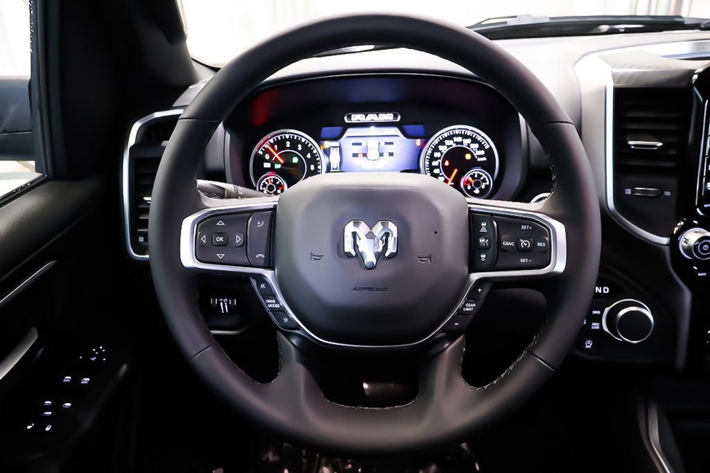 Ram 1500 BIG HORN 2025 à Terrebonne, Québec - 11 - w1024h768px