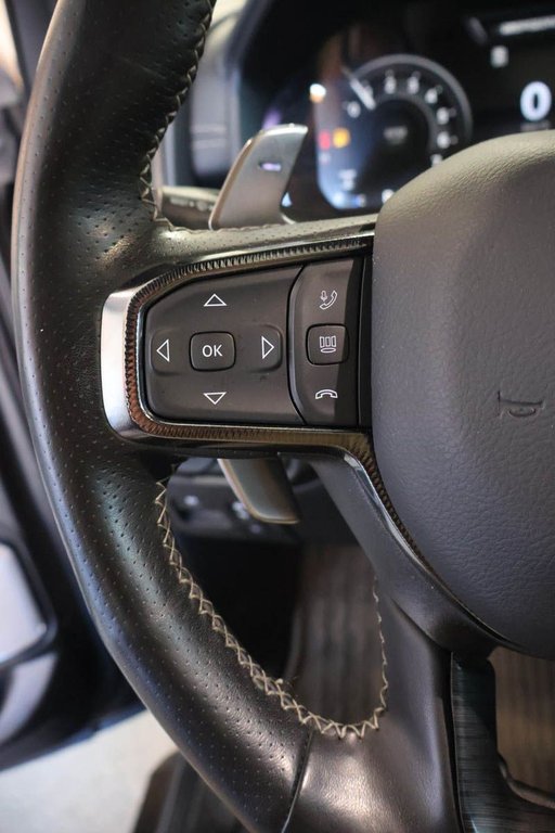Ram 1500 SPORT + 4X4 + CREW CAB + NIGHT EDITION 2025 à Terrebonne, Québec - 17 - w1024h768px